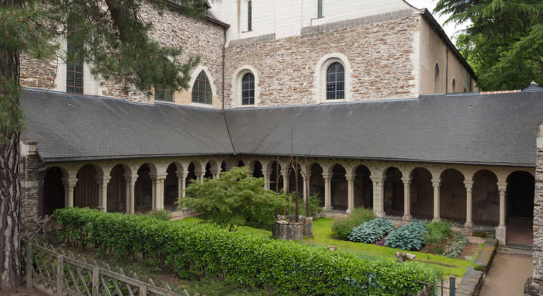 Musée Jean Lurçat et de la Tapisserie Contemporaine